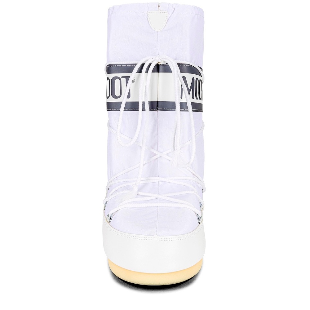 Icon Nylon Moon Boot Size M (38-41) - worn inside once